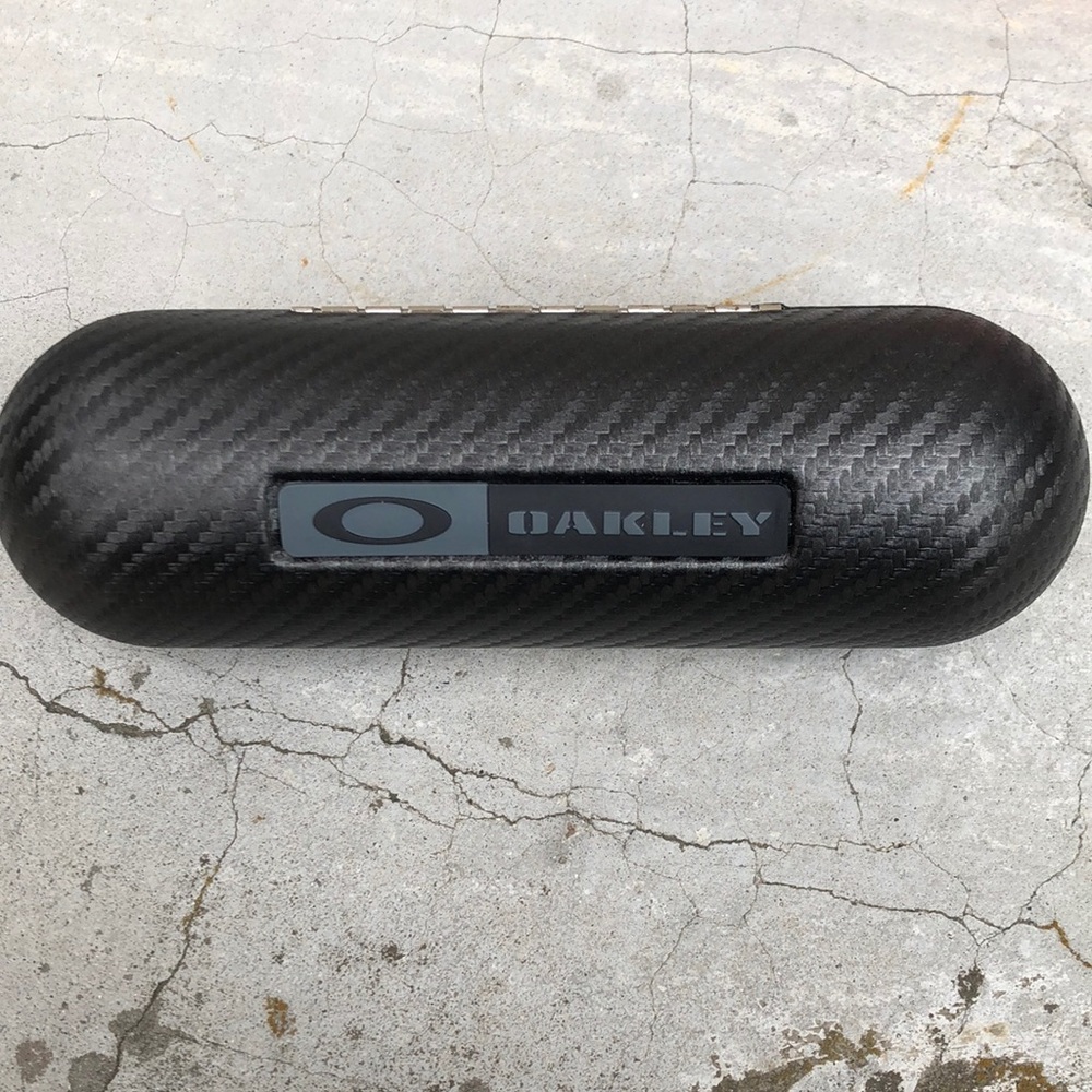 Fame case
